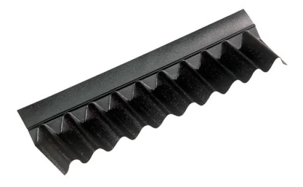 Покрывающий фартук для ондулина (планка примыкания к стене) Покрывающий фартук для ондулина (планка примыкания к стене)